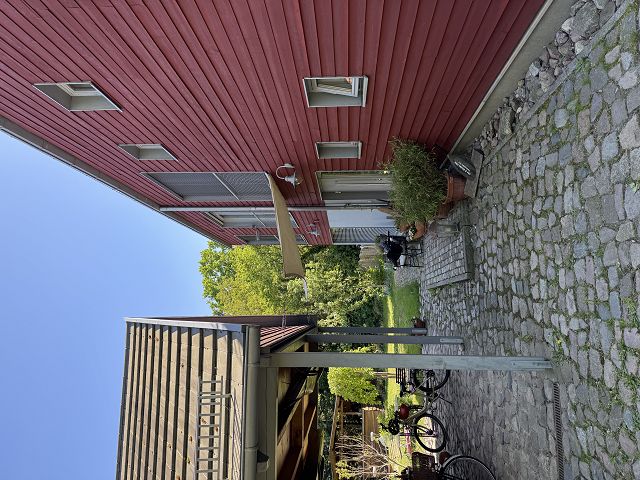 05-01-Eingang zum Haus 05-01-Eingang zum Haus